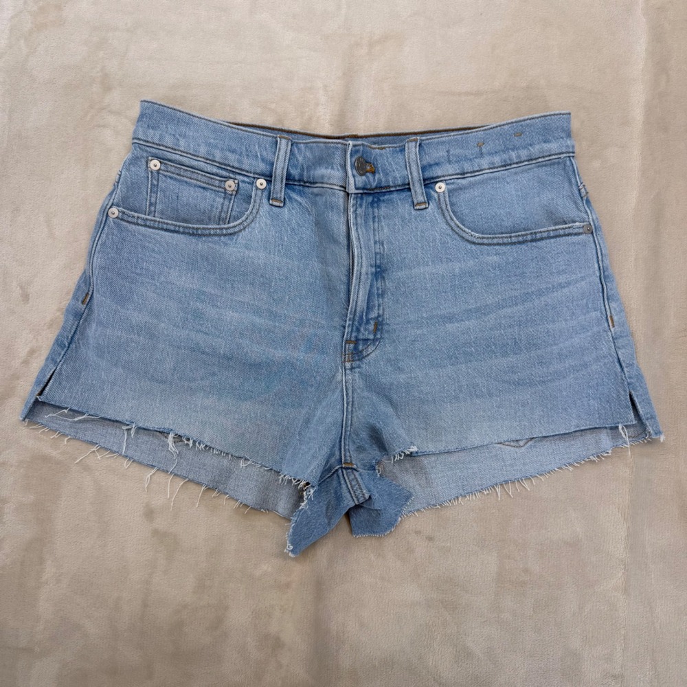 Madewell The Perfect Mid-Length Jean Short Women 30 Light Wash Raw Hem Side Slit